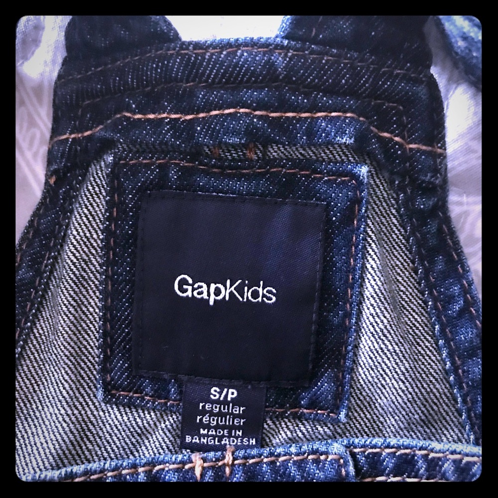 Gap girls size small denim dress. Brand new.